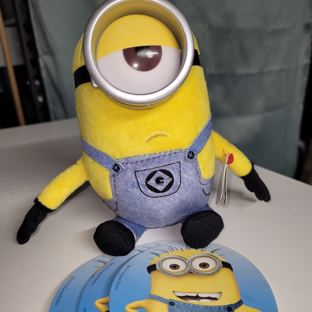 TY Minion With tag & 3 stickers